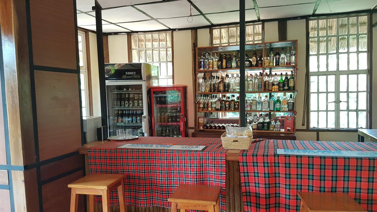 Eileen'S Trees Inn Карату Екстериор снимка